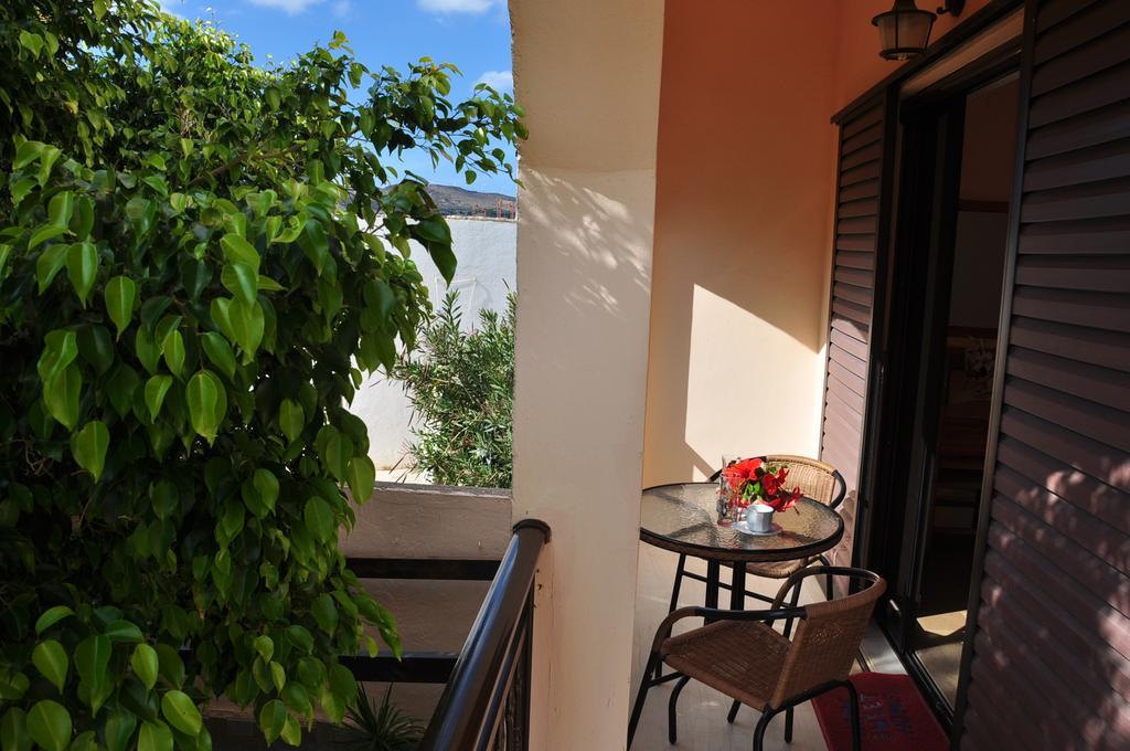 House Margot Hotel Palekastro Room photo