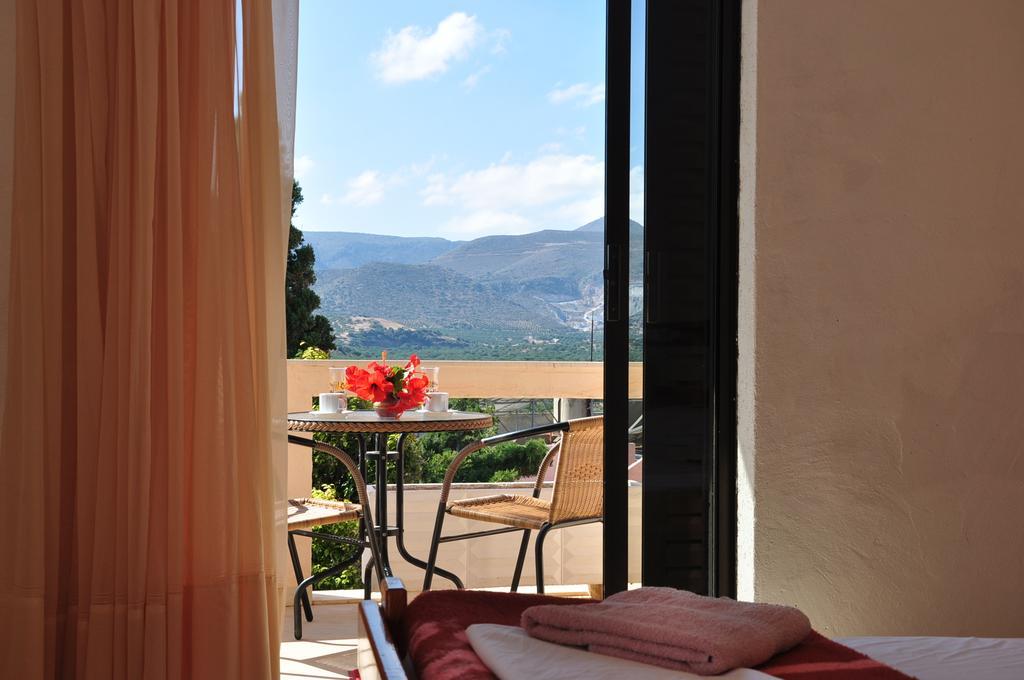 House Margot Hotel Palekastro Room photo