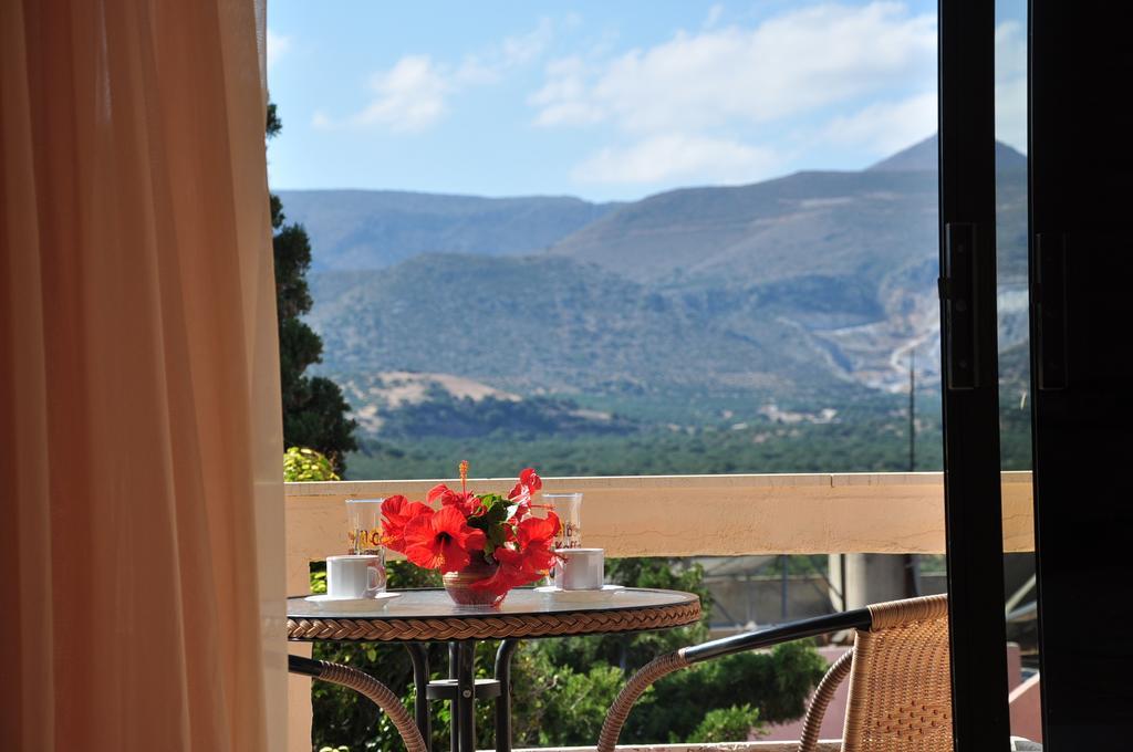House Margot Hotel Palekastro Room photo